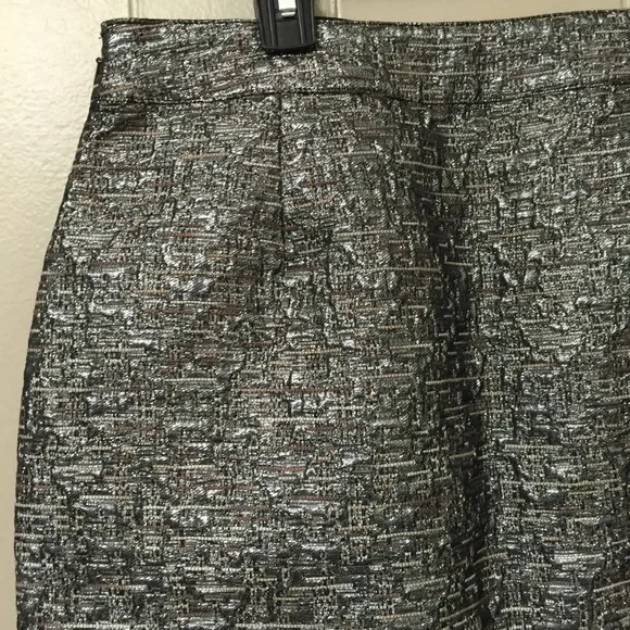 Banana Republic Sz 2 Silver Shimmer Mini Skirt - Picture 7 of 8